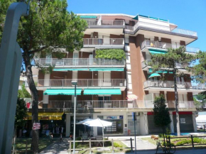 Отель Residence Oceanico  Линьяно Пинета